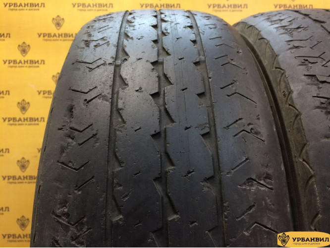 Pirelli Chrono 2 215/65 R15C 104/102T