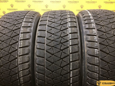 Bridgestone Blizzak DM-V2 225/55 R18 98T