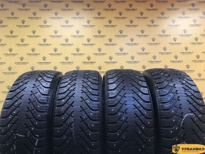 Goodyear UltraGrip 500 235/55 R17 99T