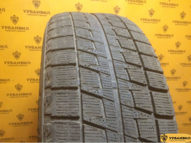 Bridgestone Blizzak Revo2 205/65 R15 94Q