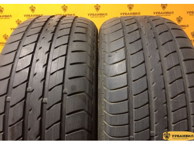 Dunlop SP Sport 2020E 215/55 R16