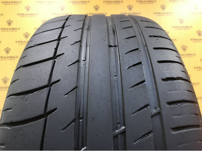 Triangle TH201 275/40 R20 106Y