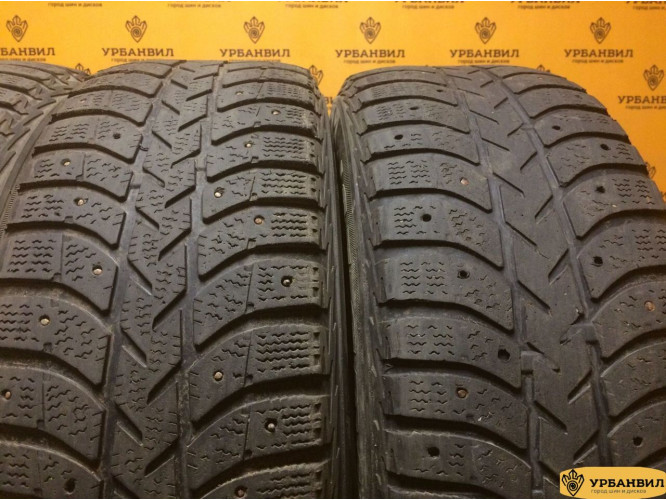 Bridgestone Ice Cruiser 5000 205/65 R16