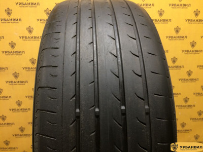 Yokohama BluEarth RV-02 235/50 R18 97V