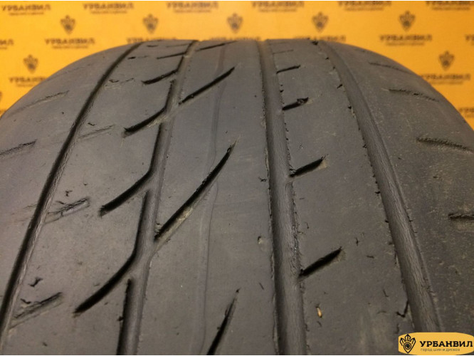 Continental ContiCrossContact UHP 235/50 R18