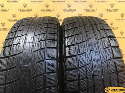 Yokohama Ice Guard IG30 215/65 R16 98Q