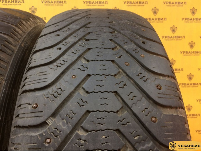 Goodyear UltraGrip 500 255/65 R17