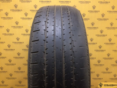 Triangle TR257 235/60 R17 106V