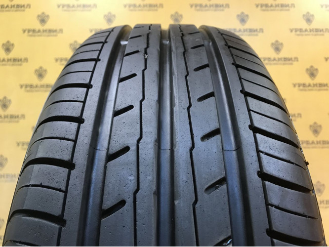 Yokohama BLUEARTH-ES ES32 205/65 R15 99H