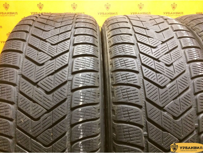 Pirelli Scorpion Winter 235/55 R17