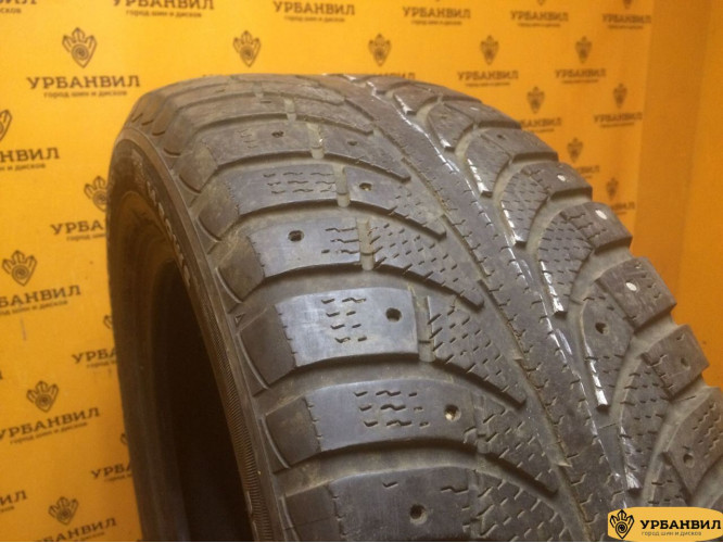 GT Radial Champiro IcePro 215/60 R16 95T