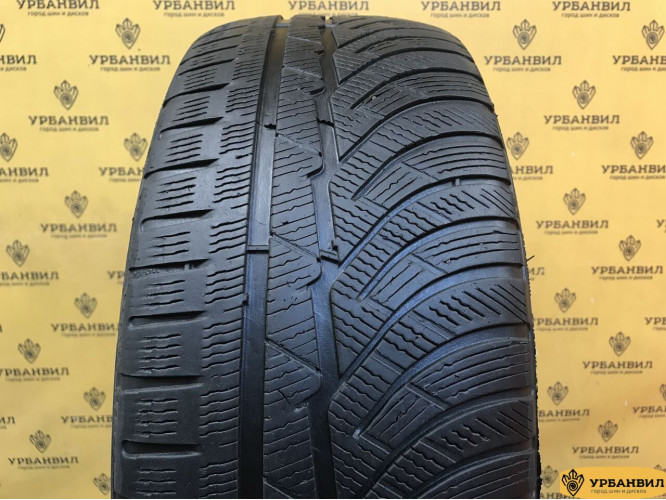 Michelin Pilot Alpin PA4 225/45 R18 95V