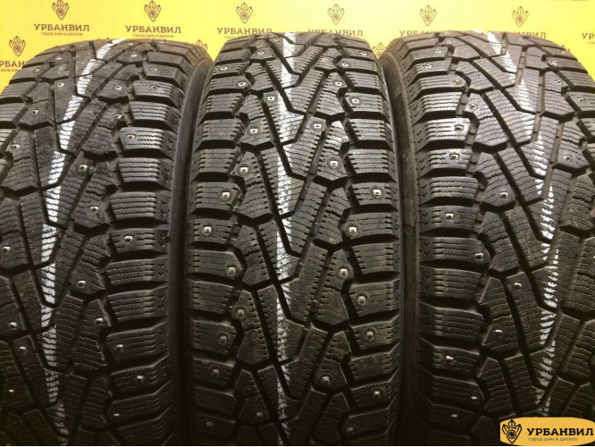 Pirelli Ice Zero 215/60 R16 99T