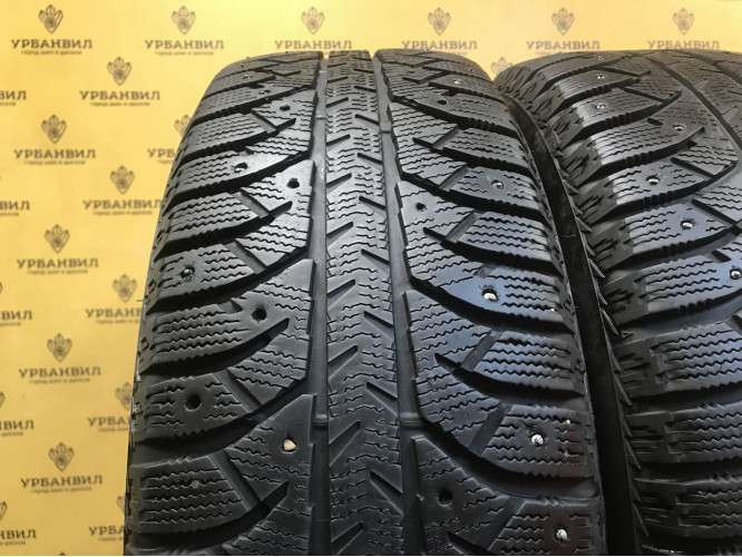 Bridgestone Ice Cruiser 7000S 235/65 R17 108T