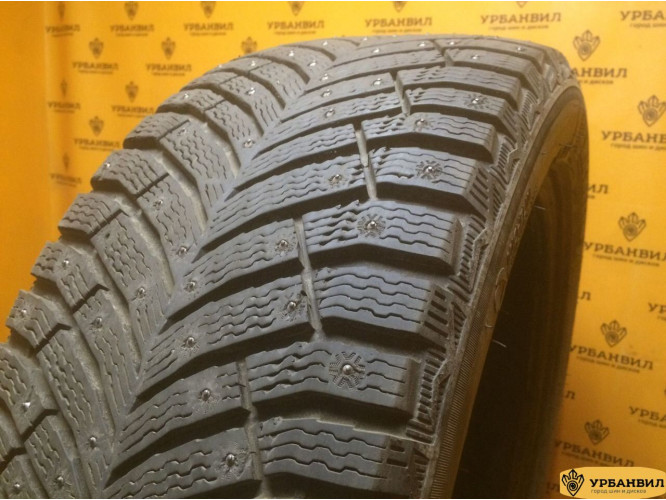 Michelin X-Ice North 4 255/45 R19 104H