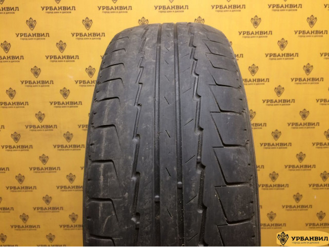 Kumho Road Venture ST KL11 235/65 R17 104H