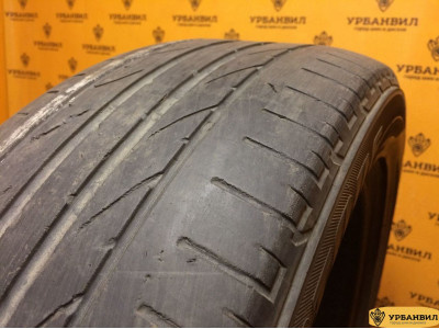 Bridgestone Dueler H/P Sport 215/55 R18