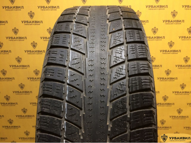 Triangle TR777 225/60 R17 99Q