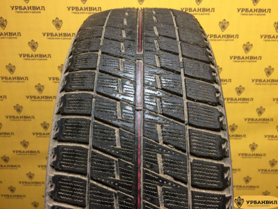 Bridgestone Blizzak Revo2 215/60 R17 96Q