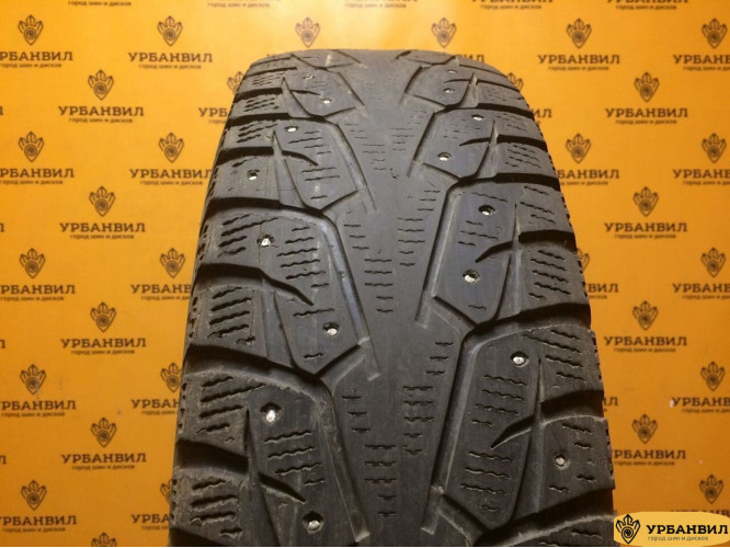 Yokohama ice guard 215/70 R16