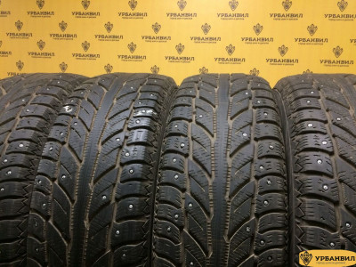 Cooper Weather-Master WSC 235/65 R18