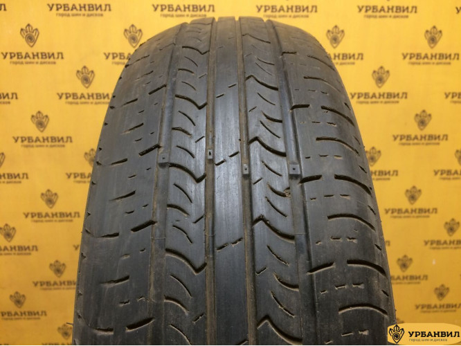 Roadstone Classe Premiere CP672 185/65 R15 88H