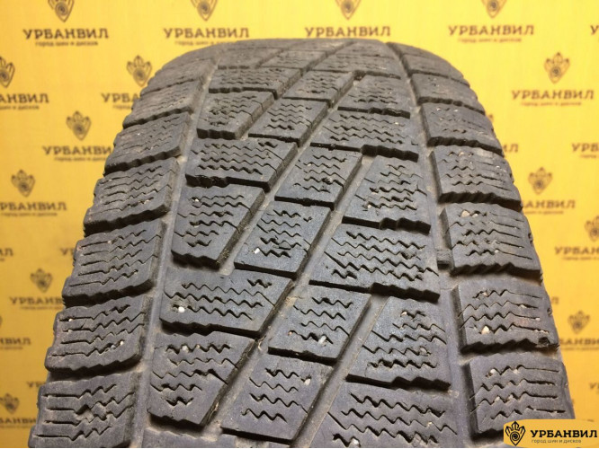 Bridgestone Blizzak MZ-01 205/70 R15 95Q