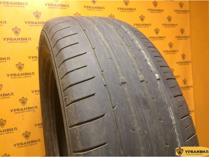 Dunlop SP Sport Maxx 050+ 235/60 R18