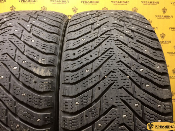 Nokian Tyres Hakkapeliitta 8 245/45 R18 100T