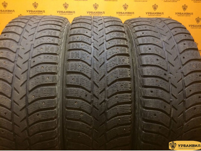 Bridgestone Ice Cruiser 5000 205/65 R16