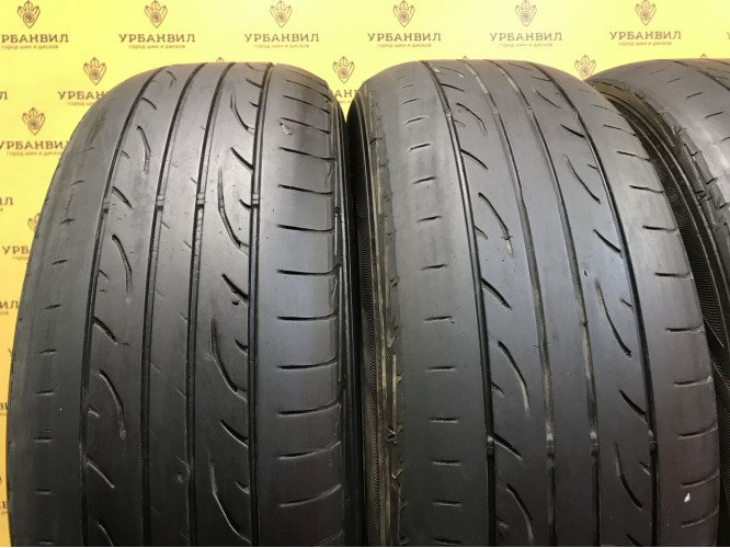 Dunlop SP Sport LM704 215/65 R16 98H