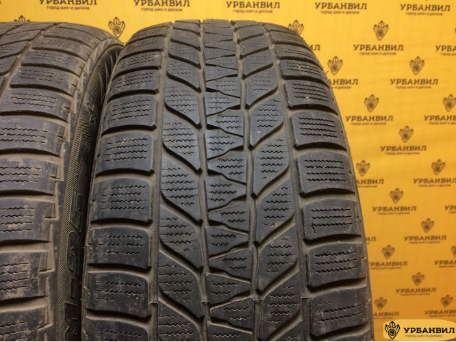 Bridgestone Blizzak LM-25 205/55 R17 91H