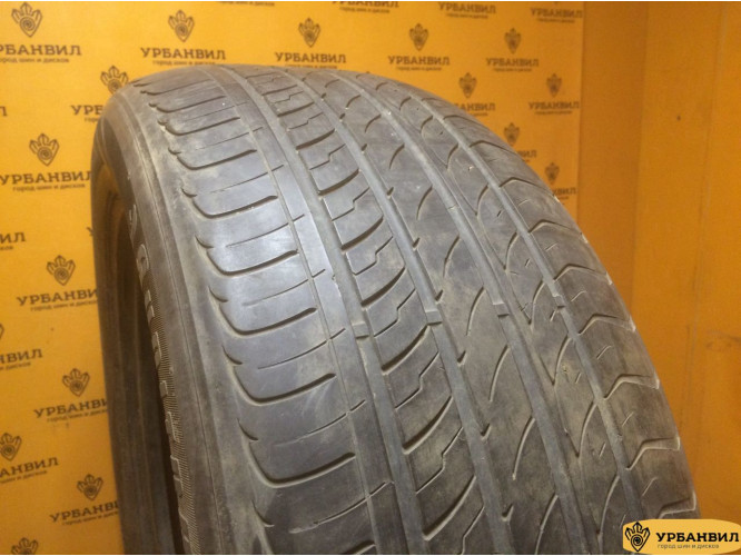 Sunitrac Focus 9000 255/55 R19 111W